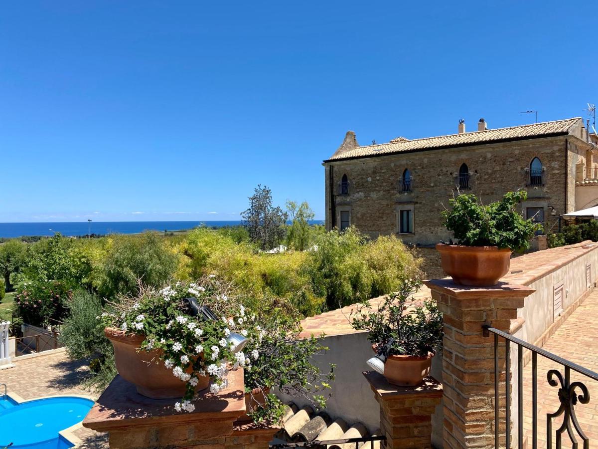 Le Colline Del Gelso-Masseria Mazzei Rossano Exterior photo