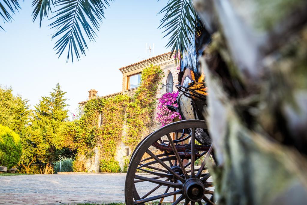 Le Colline Del Gelso-Masseria Mazzei Rossano Exterior photo
