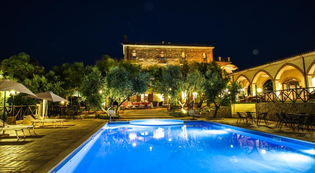 Le Colline Del Gelso-Masseria Mazzei Rossano Exterior photo